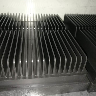 ワイヤを切る 同位グラフィット 電気放電 機械加工 グラフィットブロックの使用